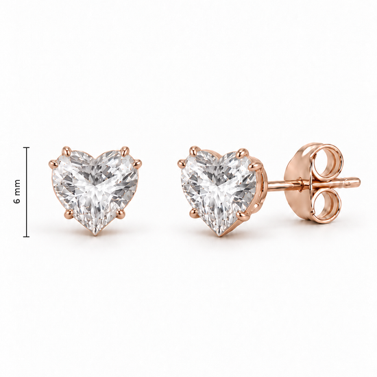 Auksiniai auskarai su cirkoniais – širdelės formos vinukai – 6.0 mm aukštis