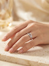 Кольцо с бриллиантами 0.05ct.